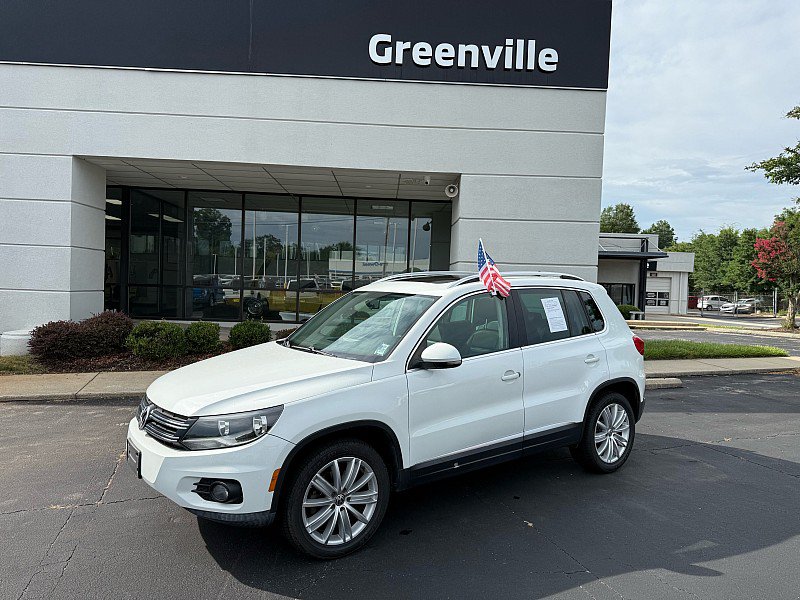 Used 2015 Volkswagen Tiguan SE
