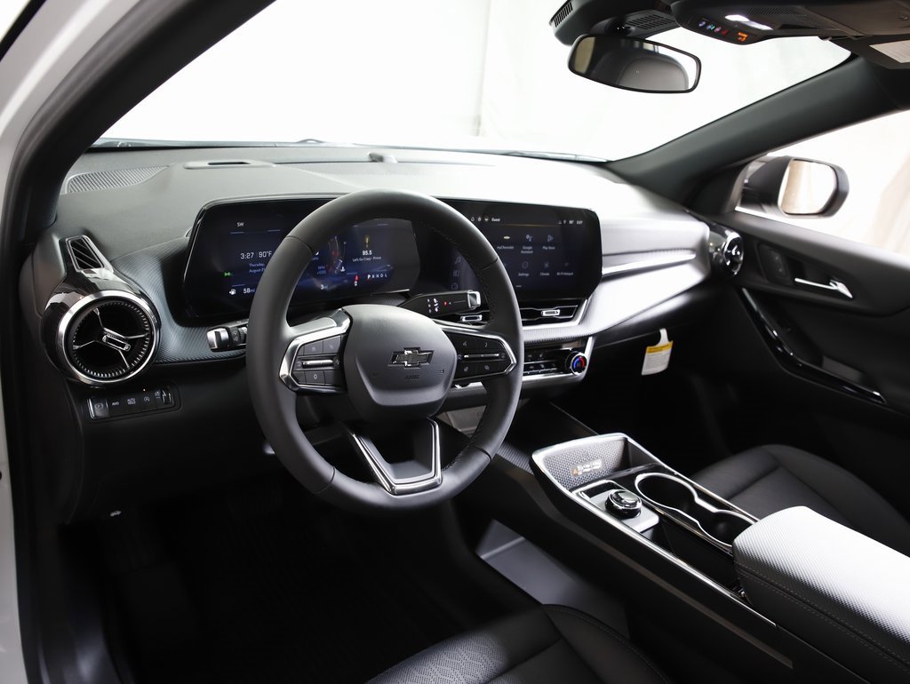 New 2026 Chevrolet Equinox LT w/ Convenience Package II image 13