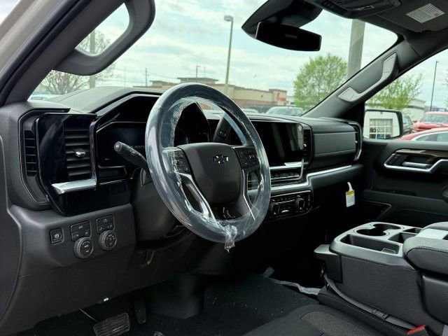 New 2026 Chevrolet Silverado 1500 RST w/ RST Select Package AWD/4WD image 9