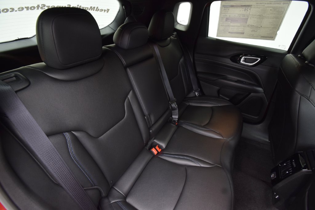 New 2026 Jeep Compass Limited AWD/4WD image 17