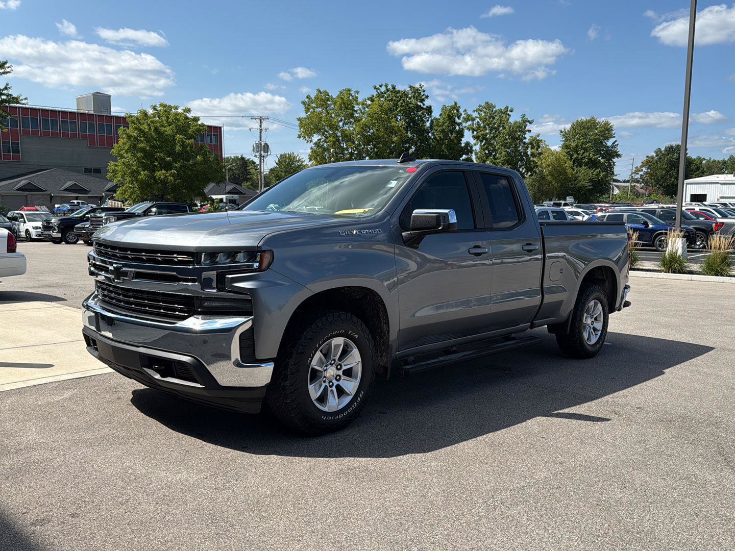 Used 2019 Chevrolet Silverado 1500 LT w/ All-Star Edition AWD/4WD image 7
