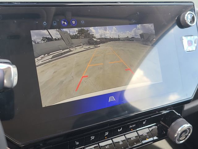 New 2027 Chevrolet Bolt LT w/ Comfort Package image 27