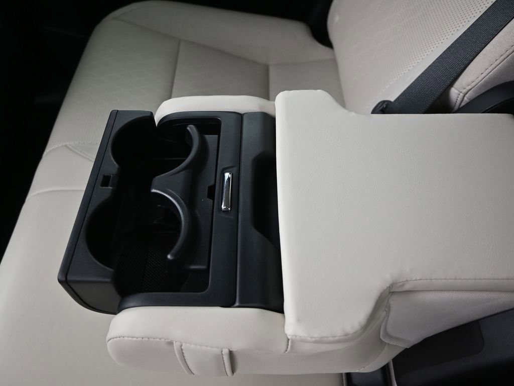 Used 2023 Lexus RX 350 AWD w/ Cold Area Package image 18