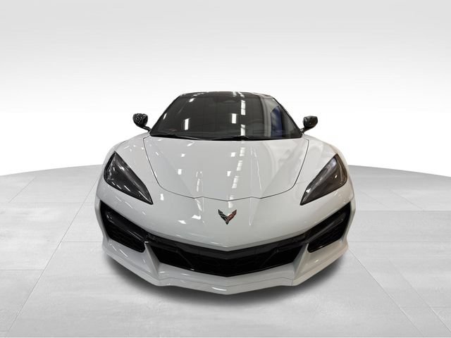 Used 2025 Chevrolet Corvette Z06 w/ Stealth Interior Trim Package RWD image 10