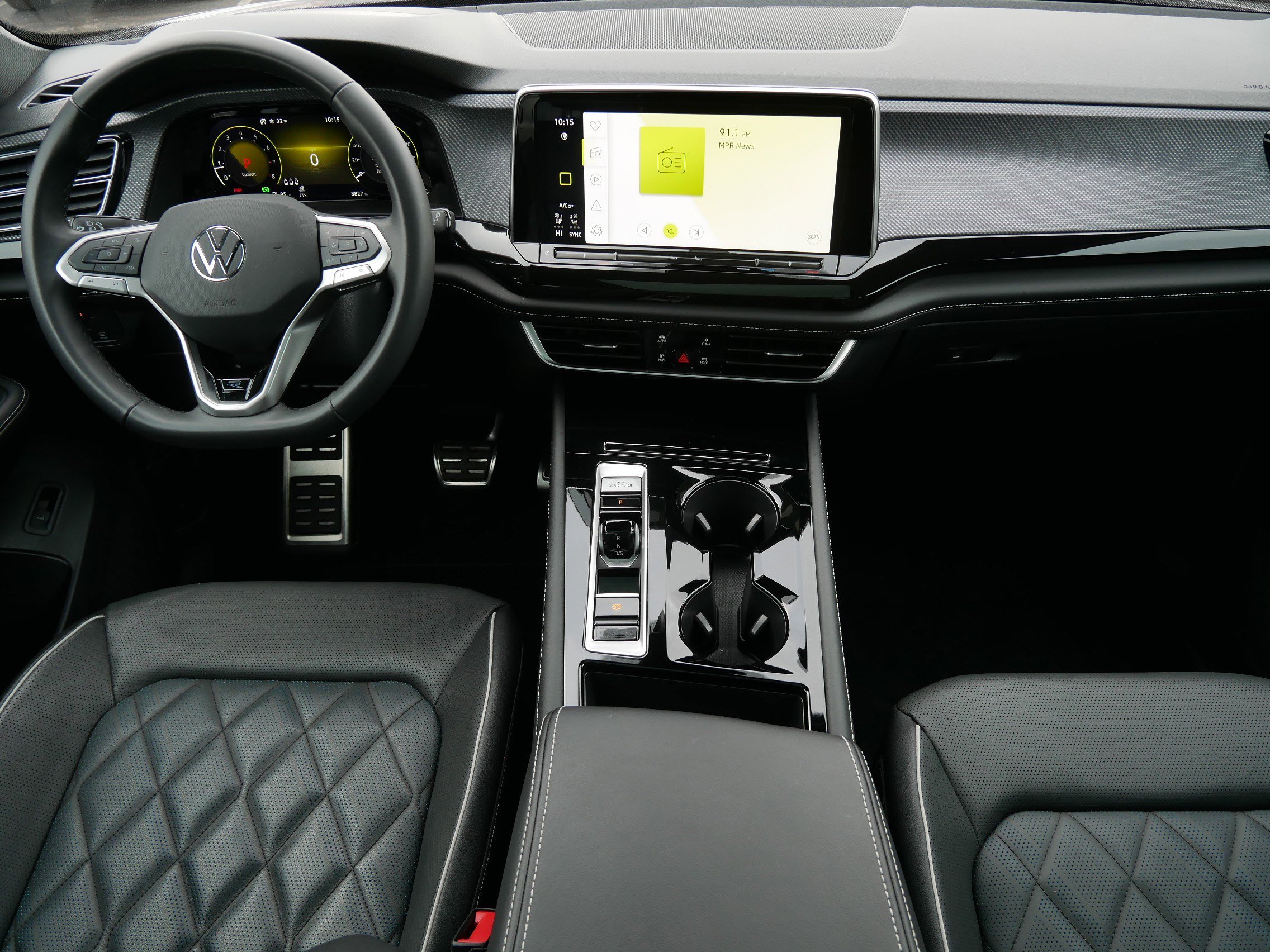 Certified 2025 Volkswagen Atlas Cross Sport SEL Premium R-Line image 10