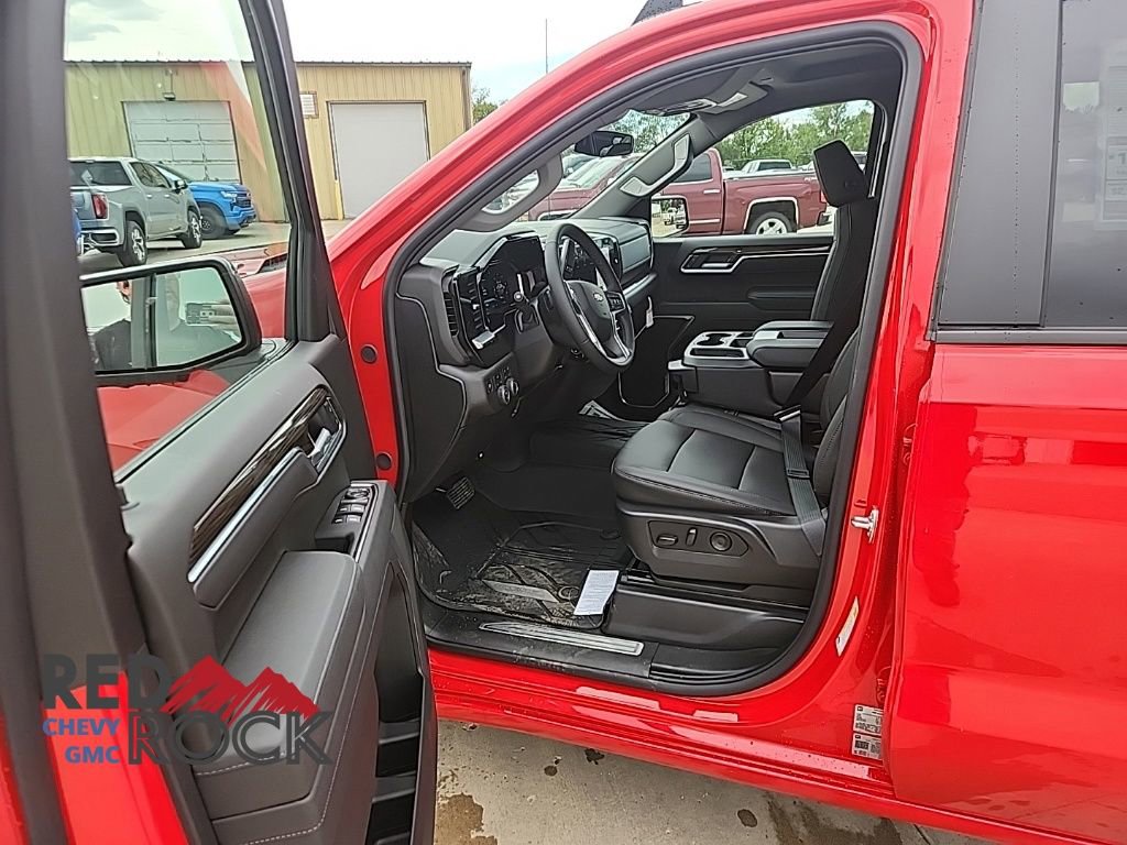 New 2026 Chevrolet Silverado 1500 LT w/ Safety Package image 14