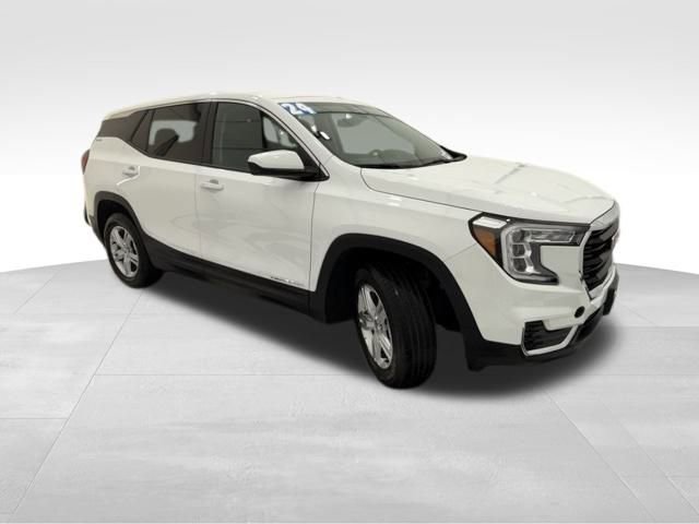 Used 2024 GMC Terrain SLE image 6