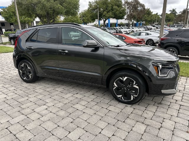 Used 2024 Kia Niro Wind FWD image 15