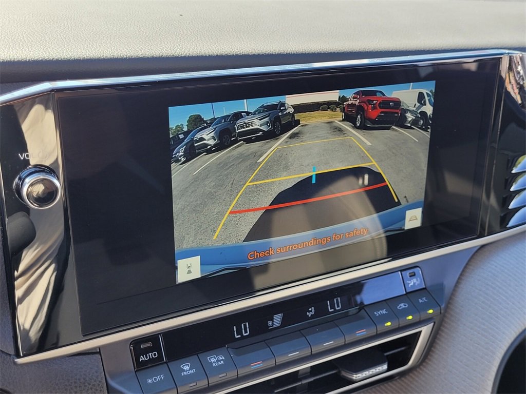 Certified 2025 Toyota Camry SE image 20