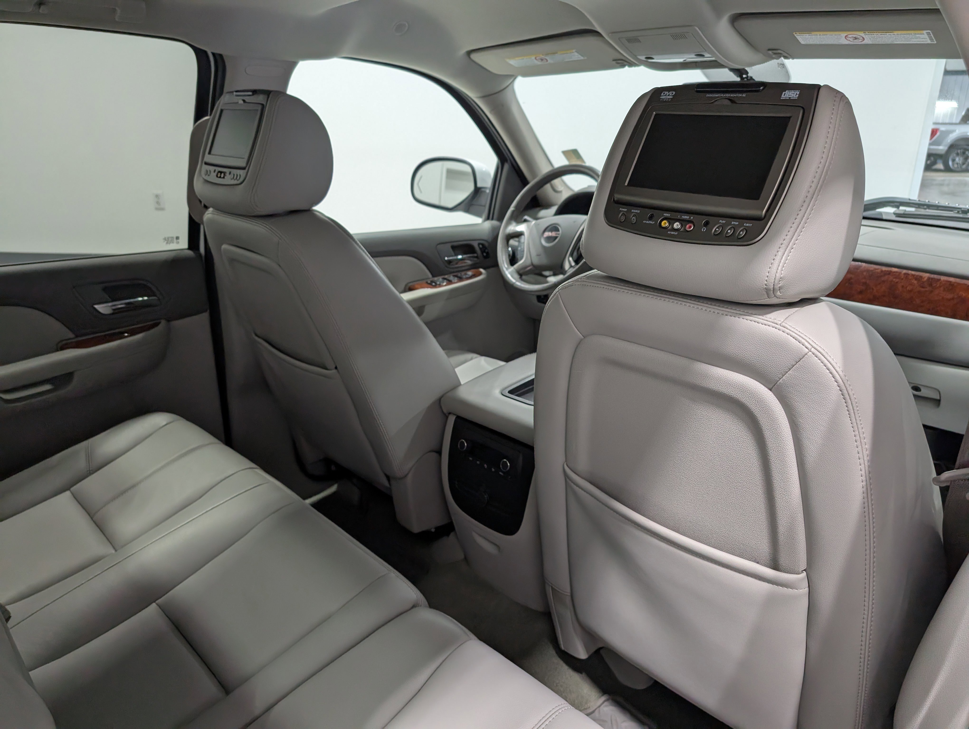 Used 2009 GMC Sierra 2500 SLT w/ SLT Convenience Package image 21