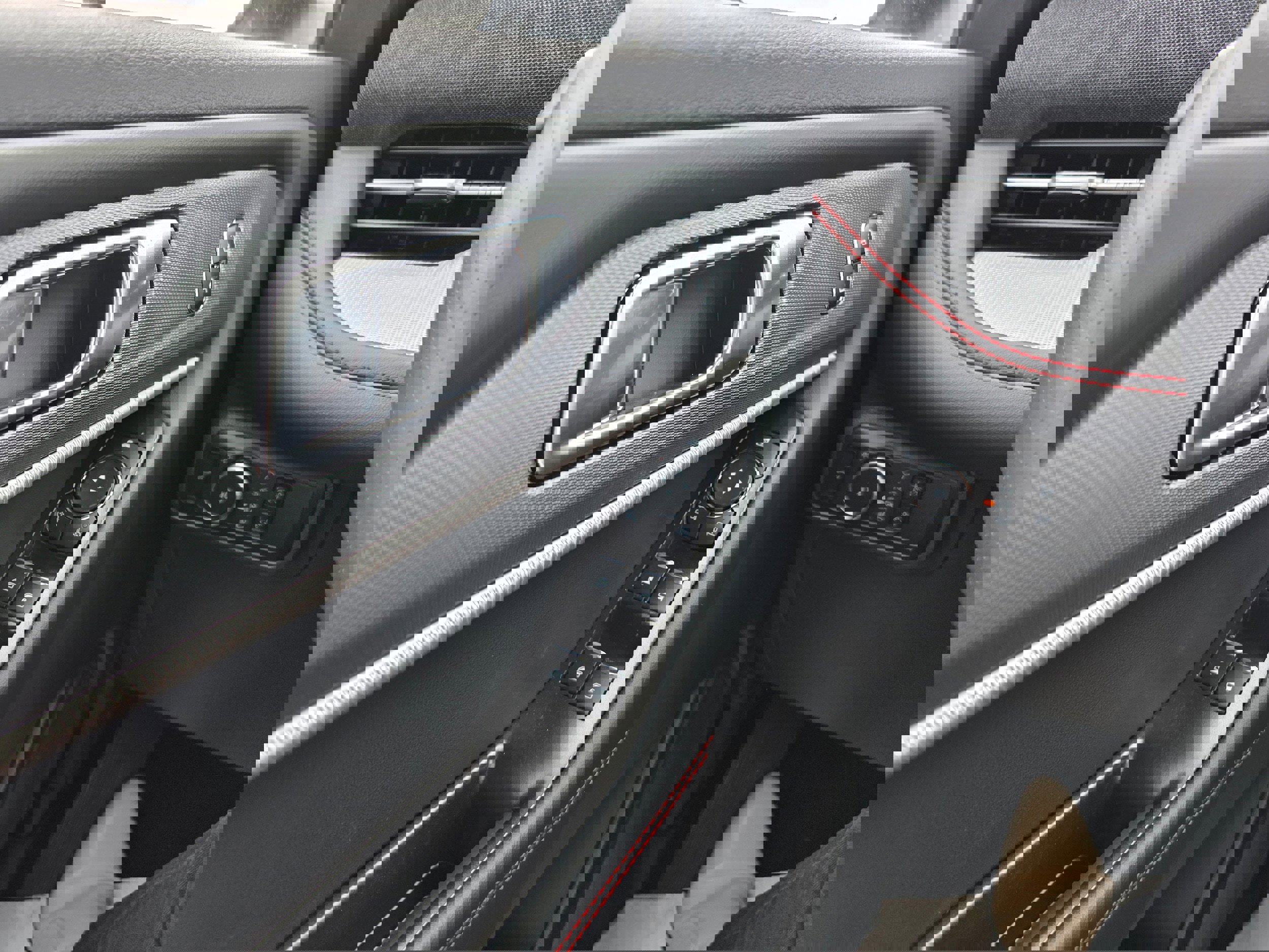 New 2026 Ford Explorer ST-Line image 26