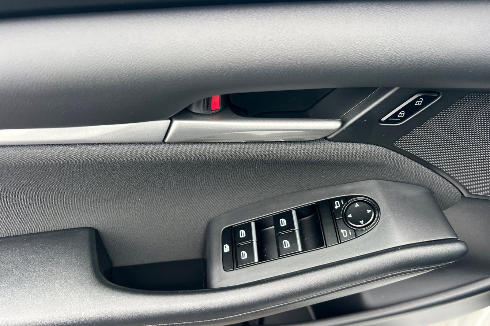 New 2026 MAZDA MAZDA3 s image 8