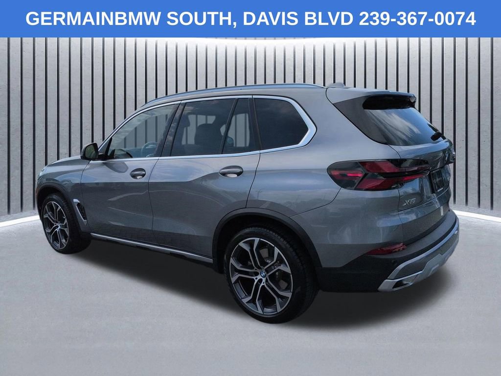 Certified 2025 BMW X5 sDrive40i w/ Climate Comfort Package RWD image 7