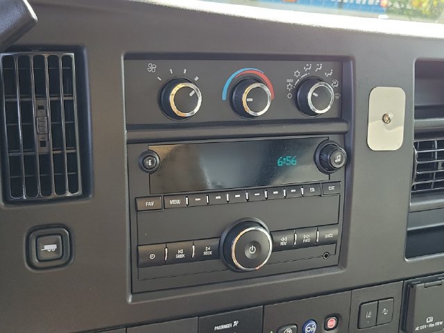 Used 2021 Chevrolet Express 3500 w/ Power Convenience Package RWD image 28