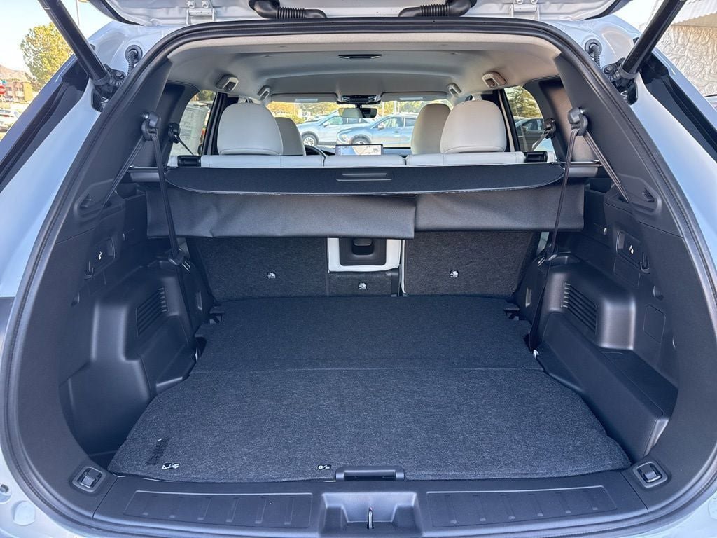 New 2026 Mitsubishi Outlander SE FWD image 28