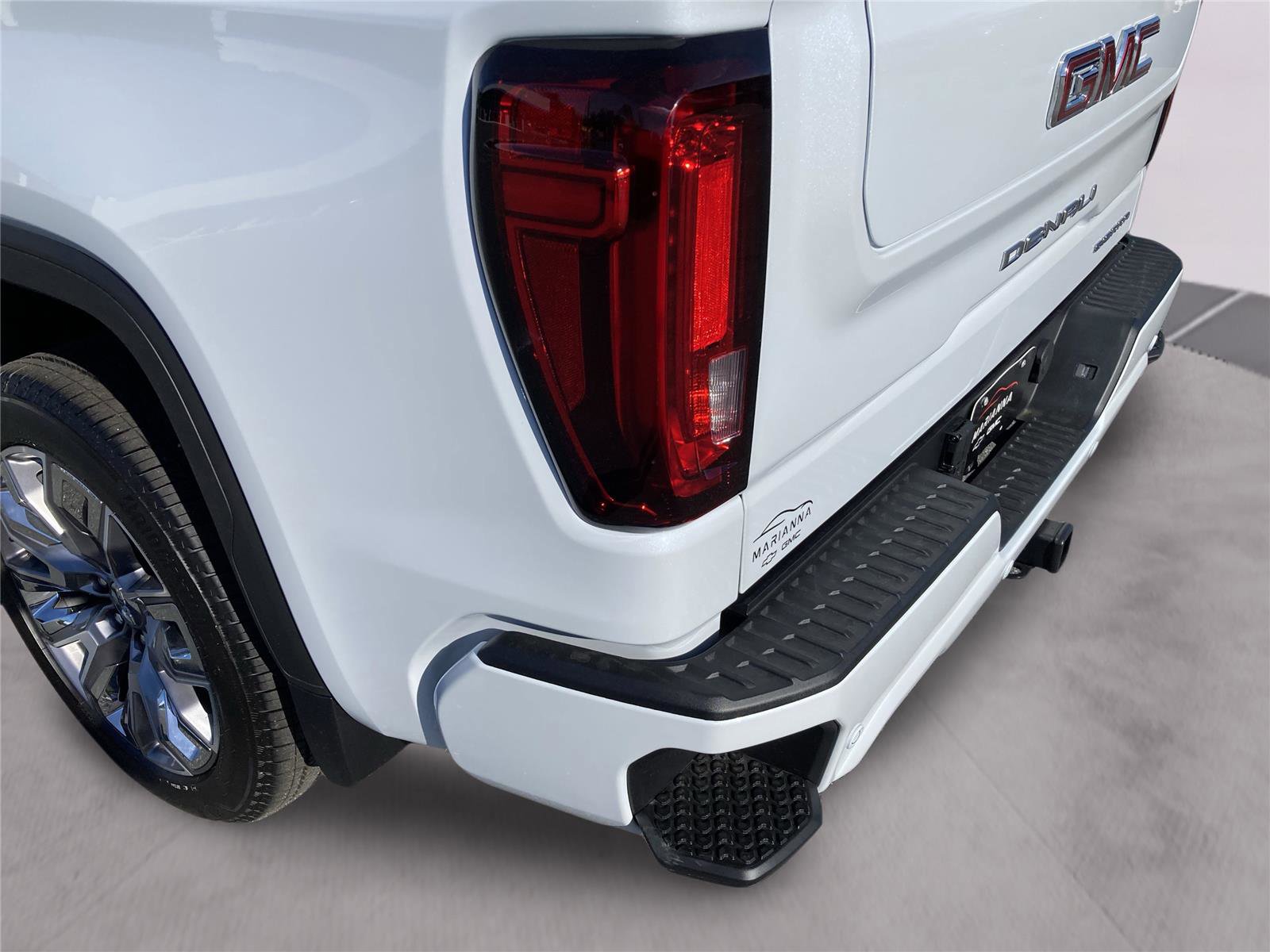 New 2026 GMC Sierra 1500 Denali image 10