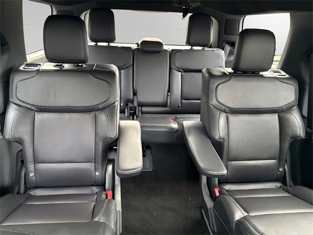 New 2025 Ford Expedition Platinum w/ Stealth Performance Package image 13