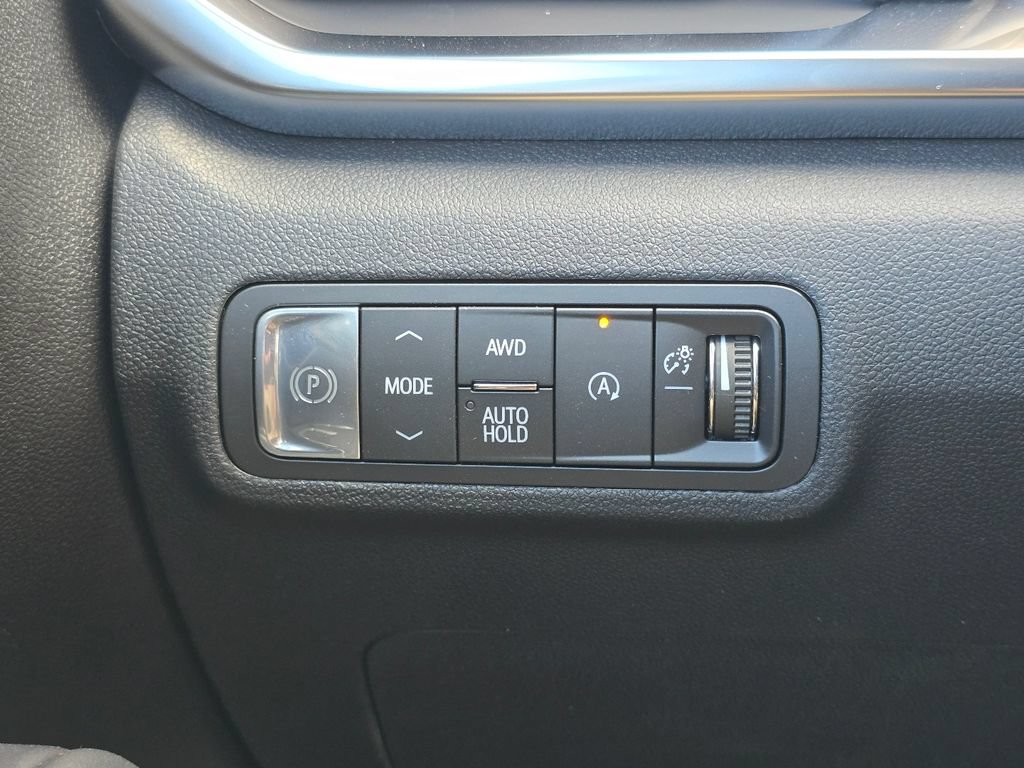New 2026 GMC Terrain Denali AWD/4WD image 17