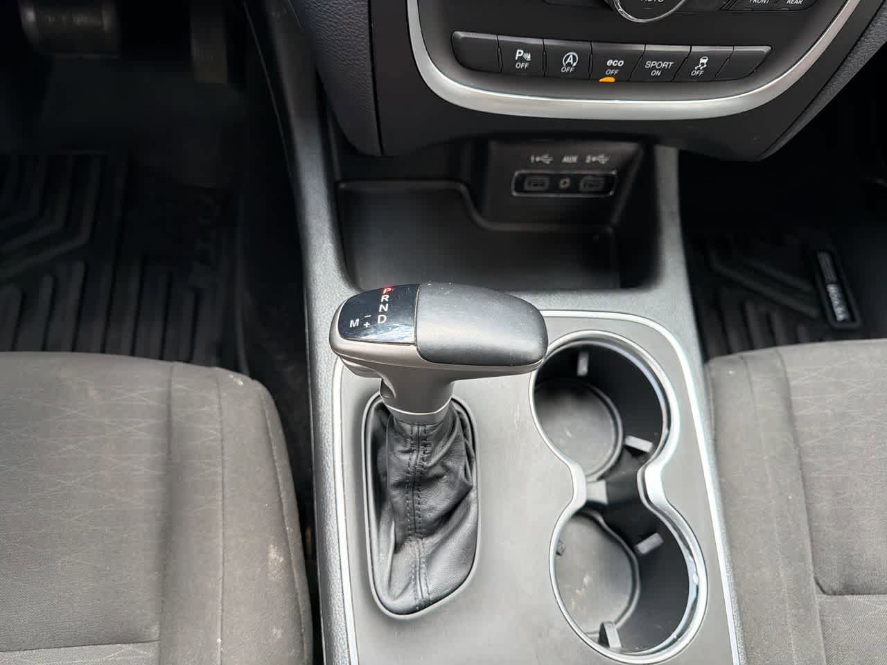 Used 2020 Dodge Durango SXT AWD/4WD image 34