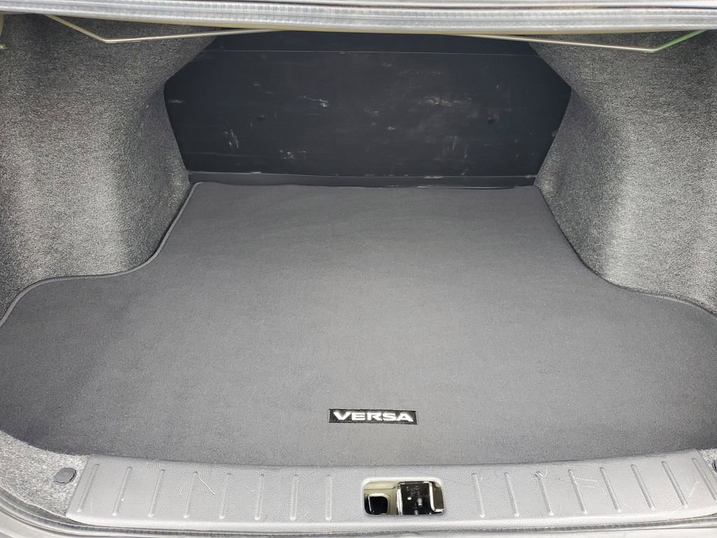 Used 2019 Nissan Versa S FWD image 23