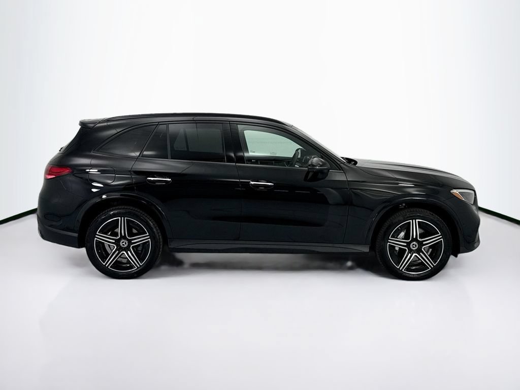 Certified 2026 Mercedes-Benz GLC 300 4MATIC image 4