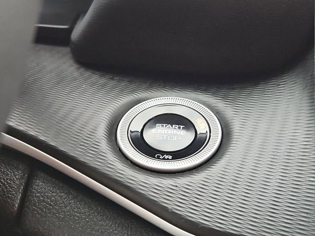 Used 2024 Jeep Grand Cherokee Altitude image 41