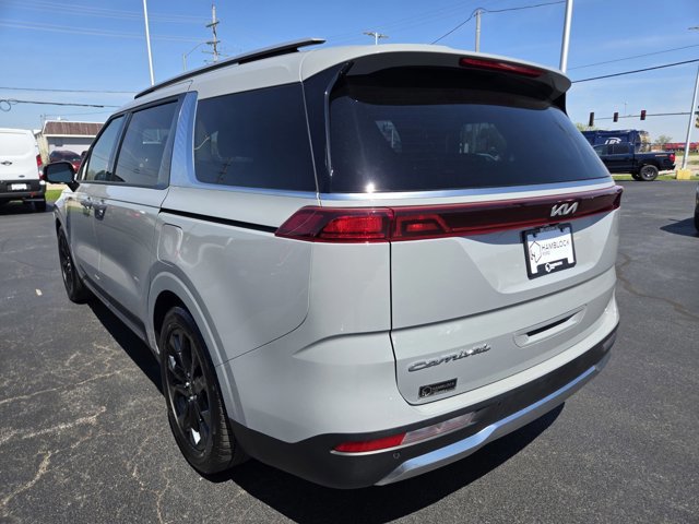 Used 2022 Kia Carnival SX FWD image 7