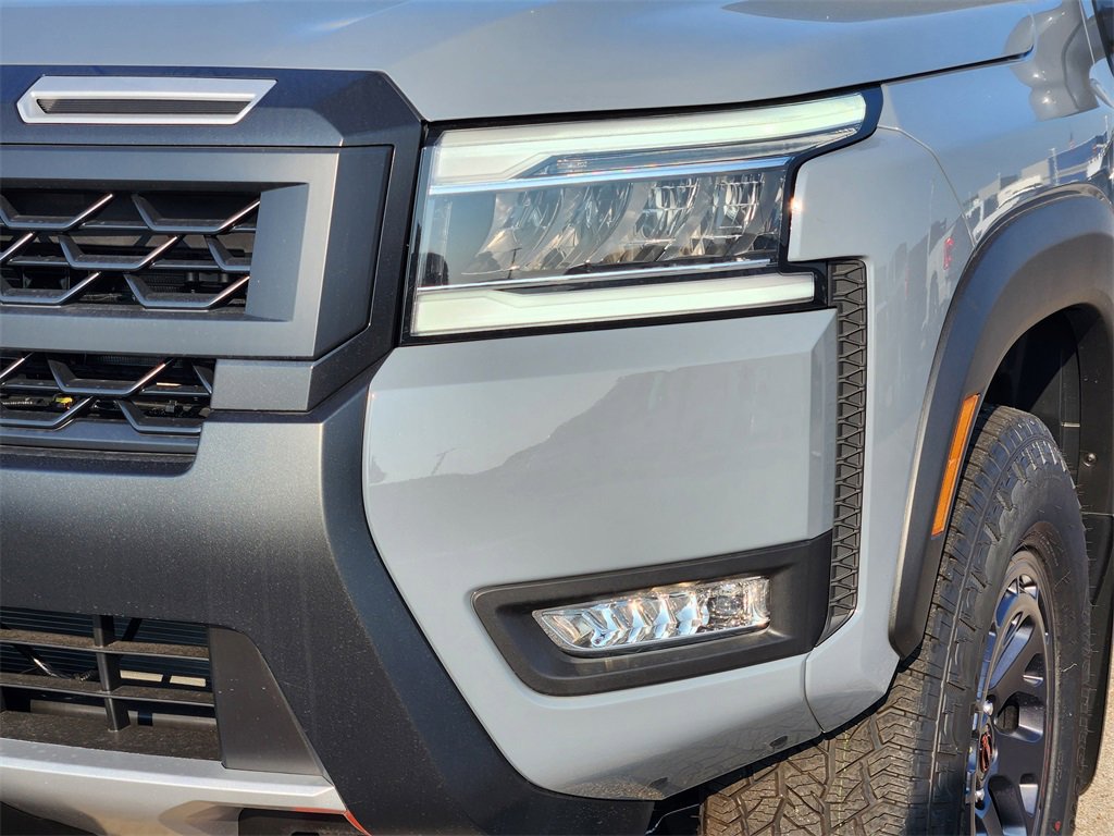New 2025 Nissan Frontier PRO-4X image 5