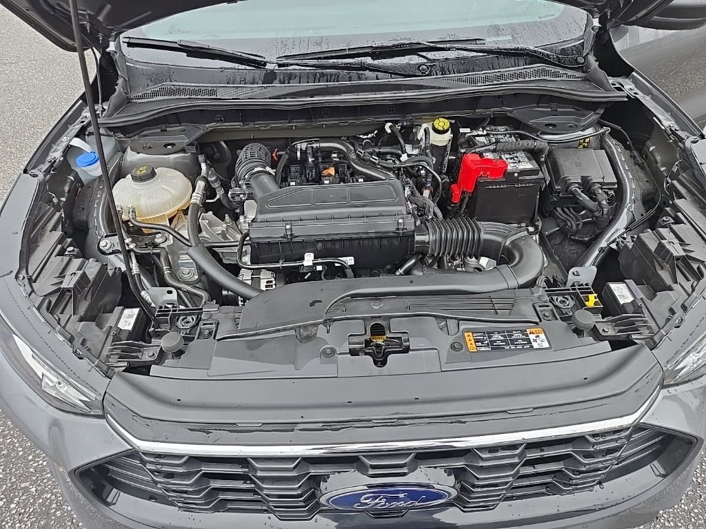 Used 2025 Ford Escape ST-Line image 26