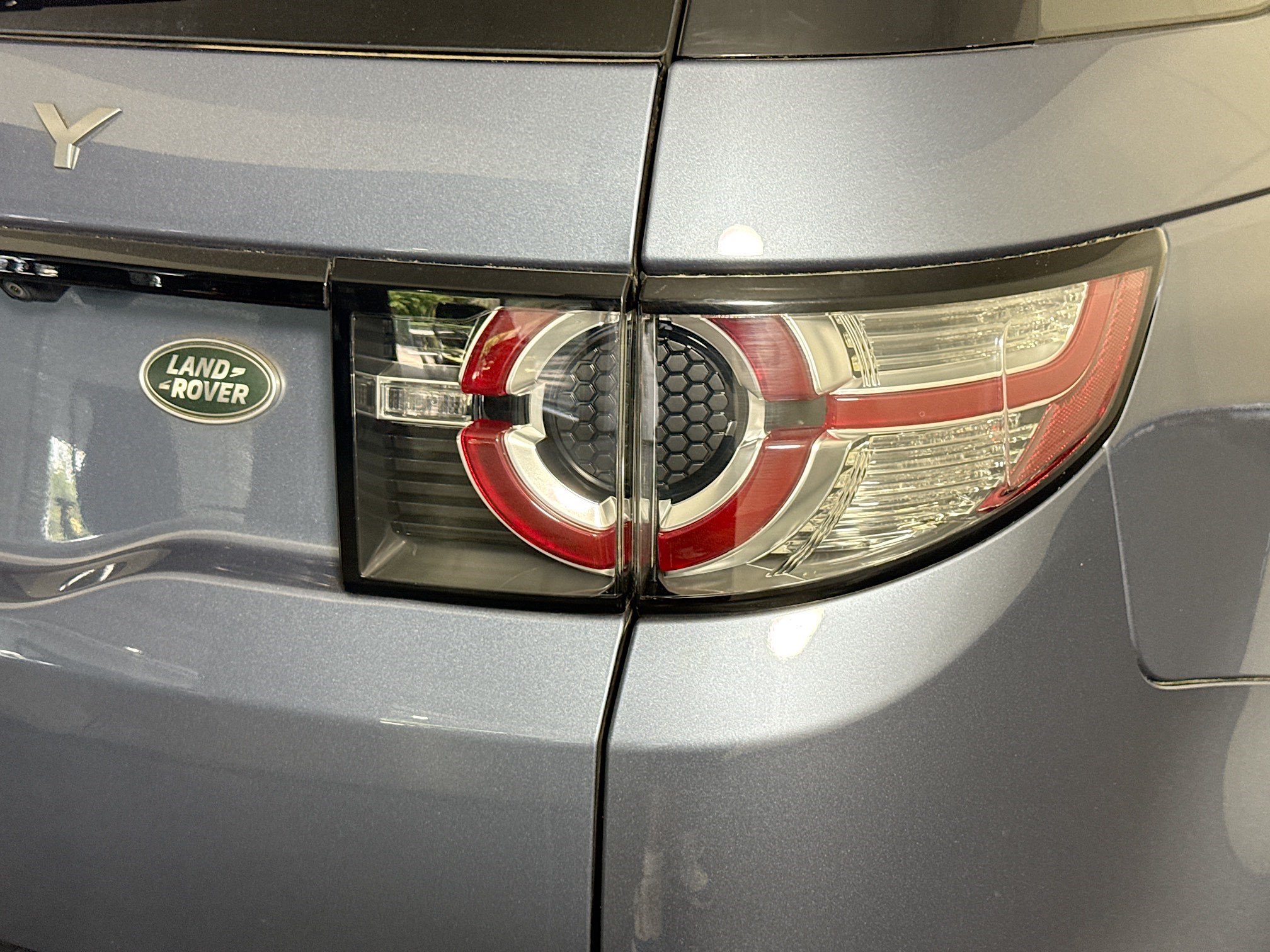 Used 2019 Land Rover Discovery Sport HSE AWD/4WD image 34