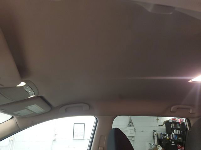 Used 2017 Nissan Rogue SV image 22