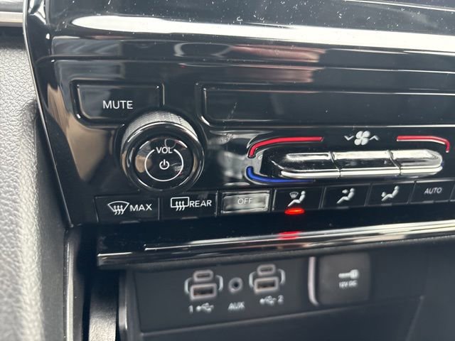 Used 2024 Jeep Grand Cherokee Laredo X image 33