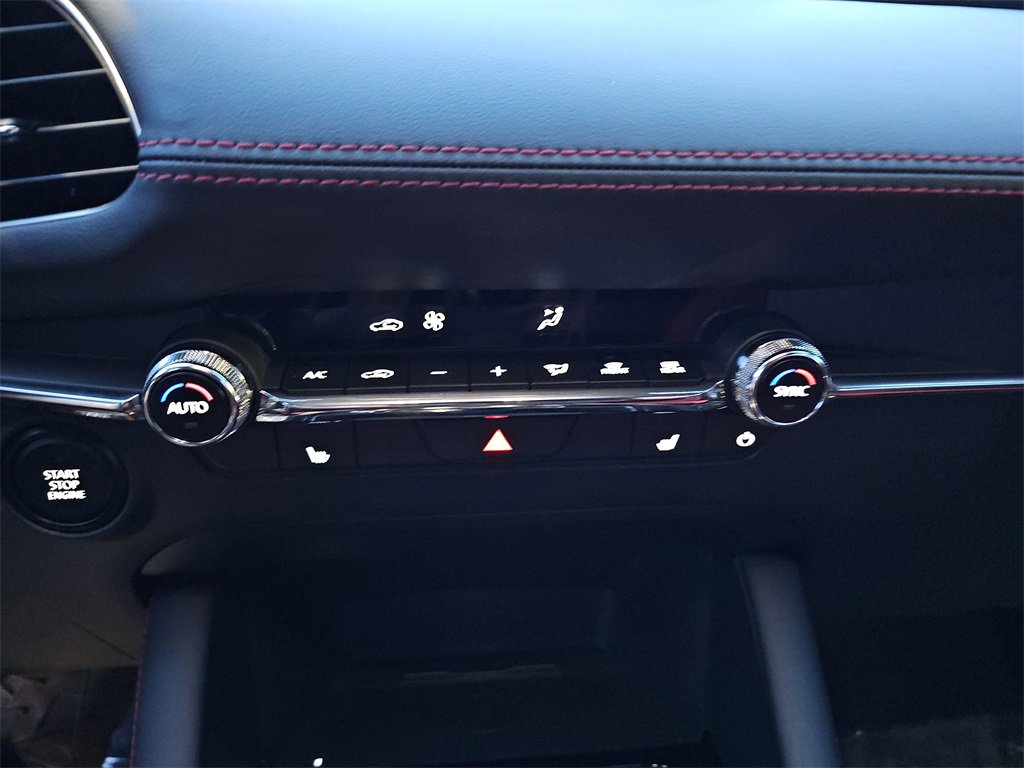 New 2026 MAZDA MAZDA3 Carbon image 25