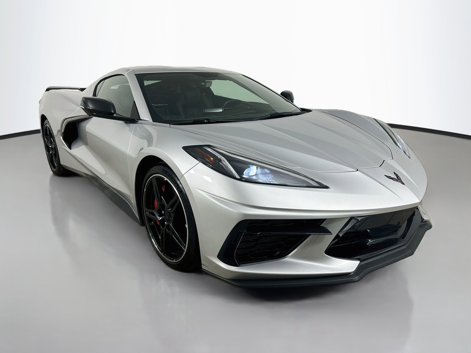 Used 2020 Chevrolet Corvette Stingray Premium Cpe w/ 3LT Preferred Equipment Group RWD image 3