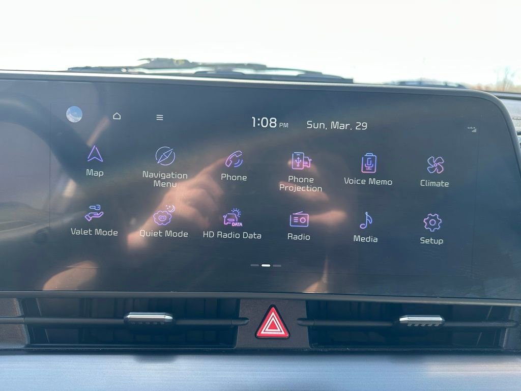 Used 2023 Kia Sportage EX image 22