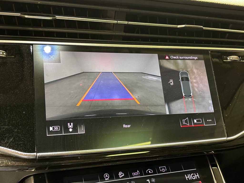 Used 2020 Audi Q7 3.0T Premium Plus w/ Premium Plus Package image 42