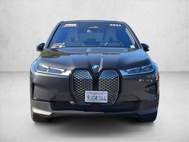Certified 2024 BMW iX xDrive50 w/ Premium Package AWD/4WD image 2