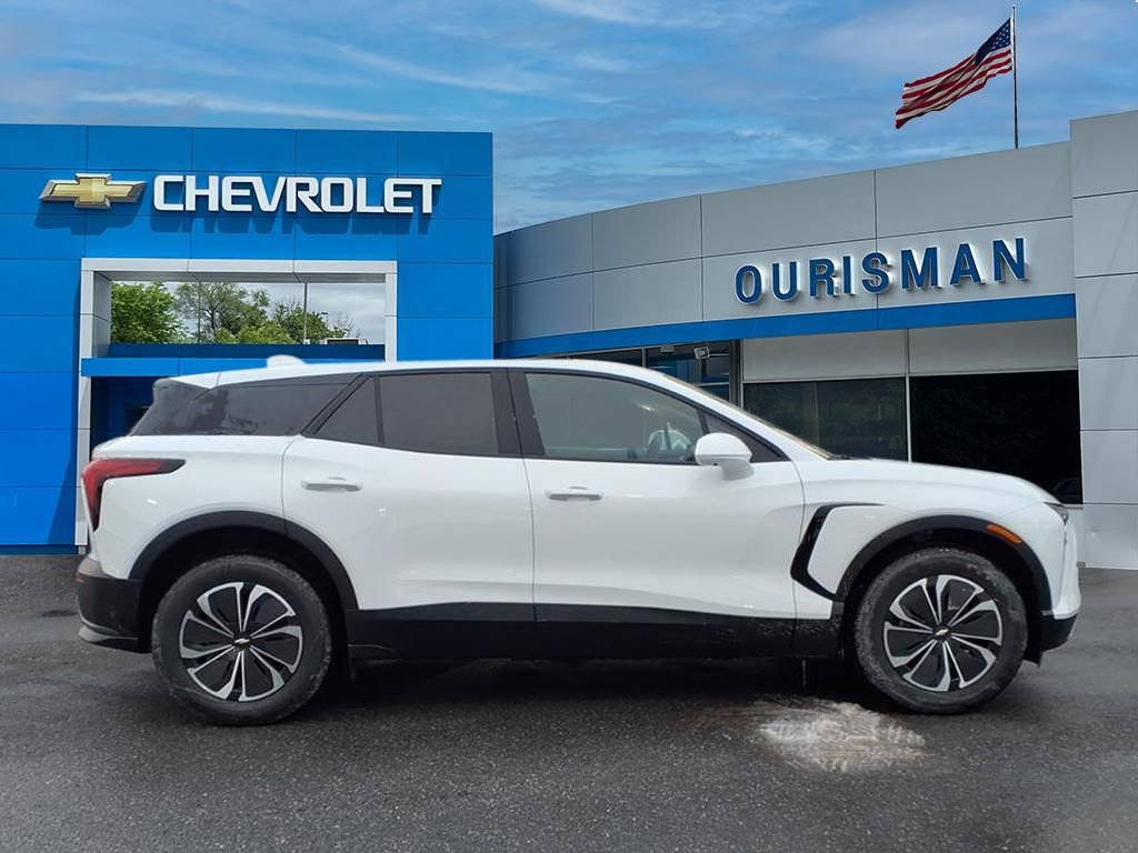 New 2026 Chevrolet Blazer EV LT image 2