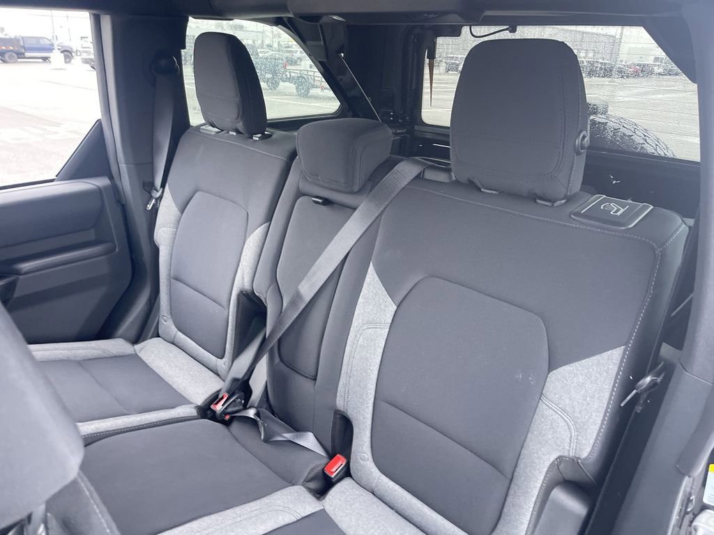 Used 2025 Ford Bronco Big Bend image 28
