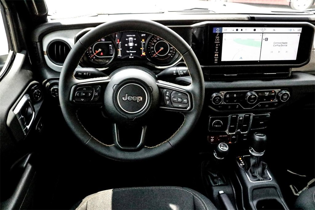 New 2024 Jeep Gladiator Sport image 23