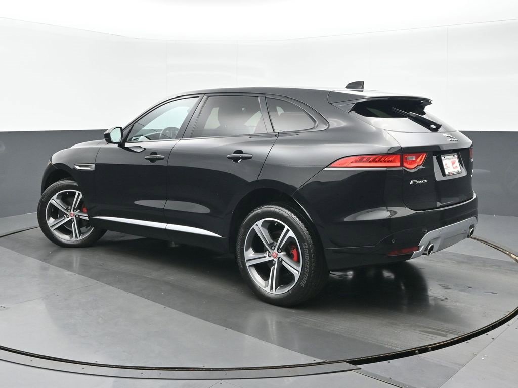 Used 2020 Jaguar F-PACE S image 5