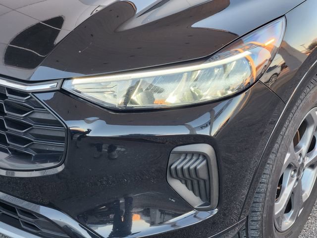 Used 2023 Ford Escape ST-Line image 7