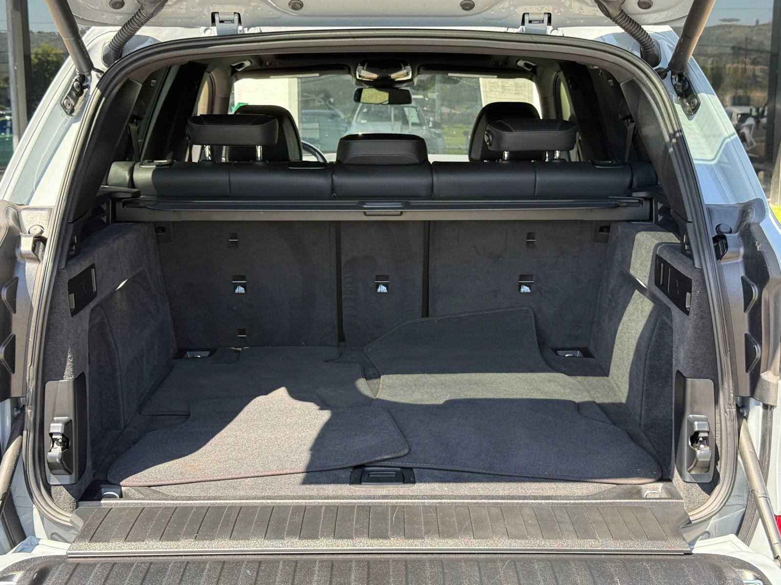 Used 2025 BMW X5 M60i AWD/4WD image 20