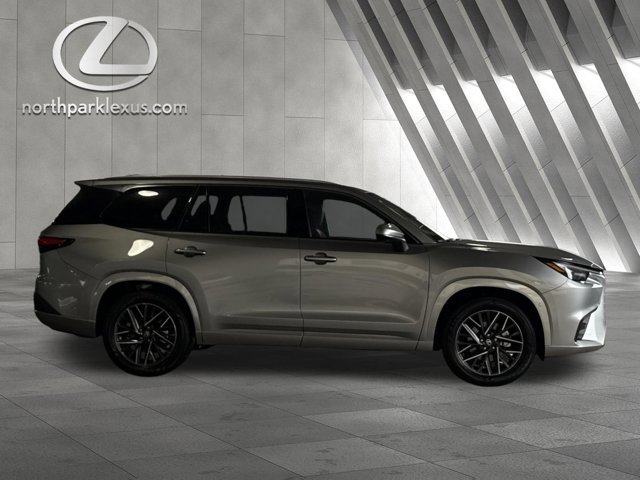 Certified 2026 Lexus TX 350 FWD w/ Technology Package image 4