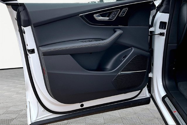 New 2026 Audi Q8 Premium Plus AWD/4WD image 18