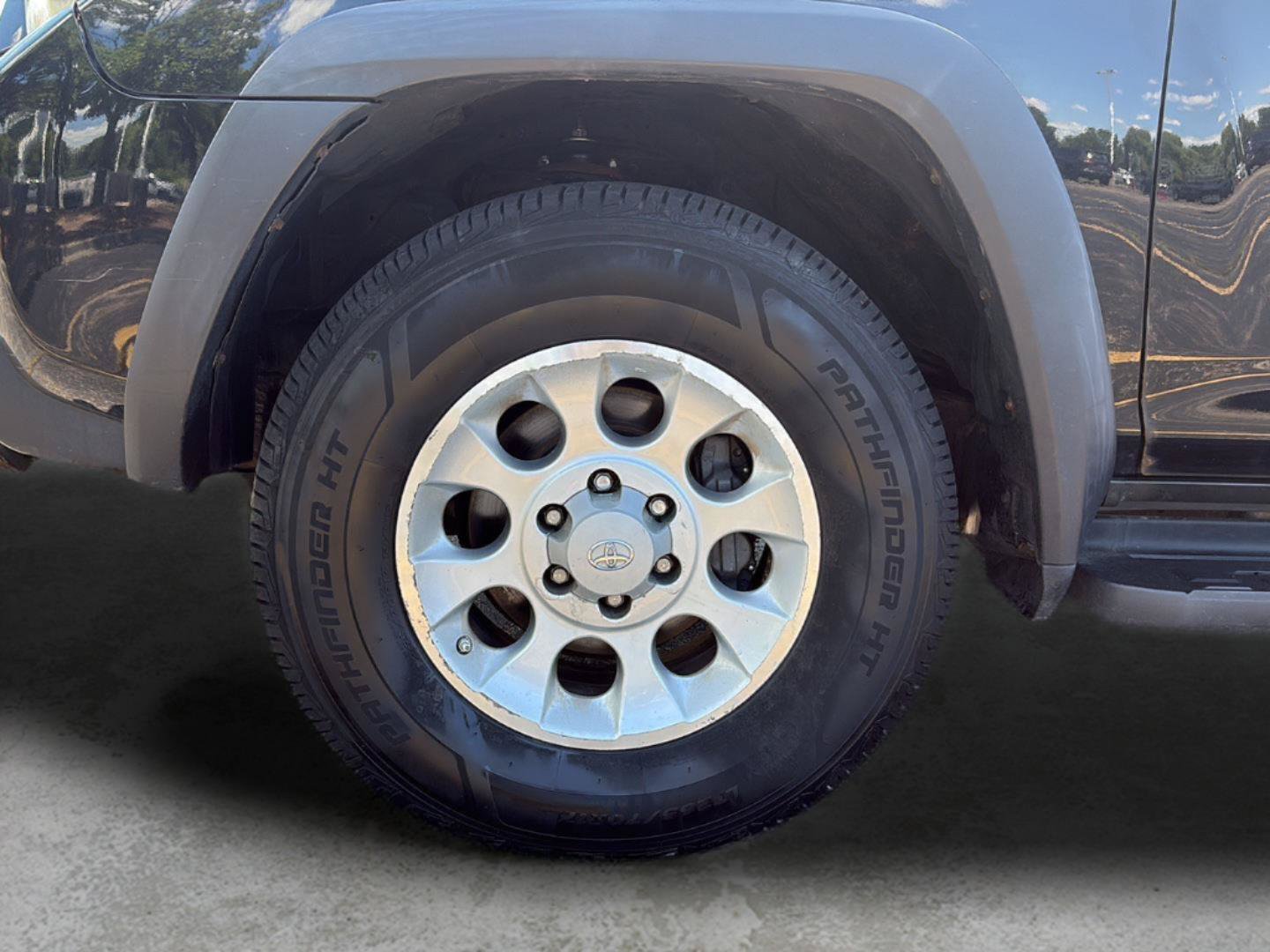 Used 2012 Toyota 4Runner SR5 AWD/4WD image 21