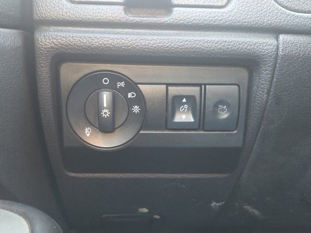 Used 2012 Ford Fusion SEL image 17