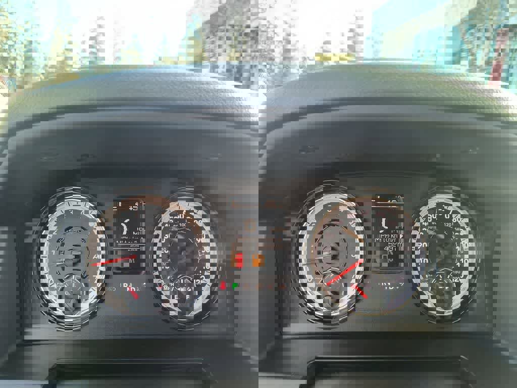 Used 2023 RAM 1500 Classic SLT image 15