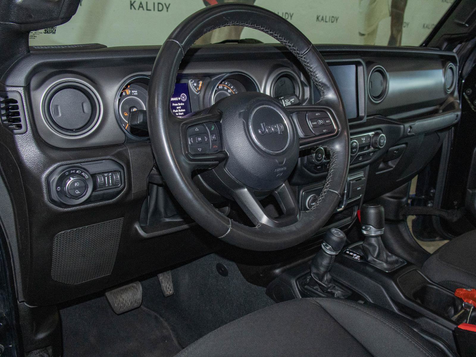 Used 2022 Jeep Gladiator Sport image 6