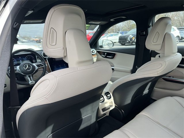 Used 2023 Mercedes-Benz C 300 Sedan image 28